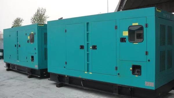 衡水二手康明斯400kw大型柴油发电机组